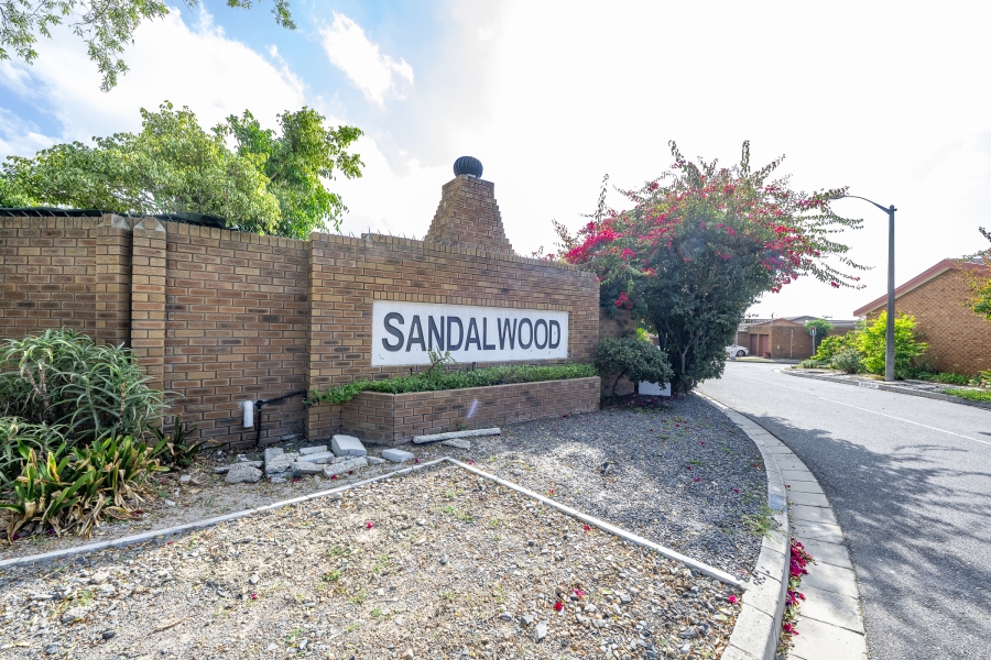 3 Bedroom Property for Sale in Amandelrug Western Cape